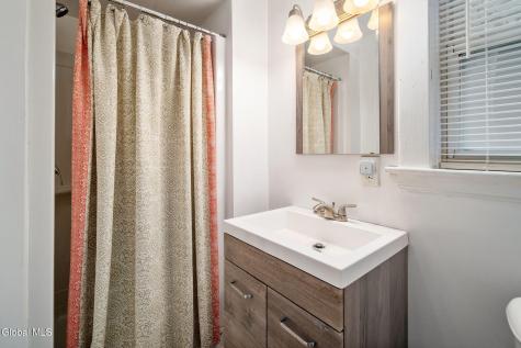 833 Harrison Avenue Schenectady NY 12306