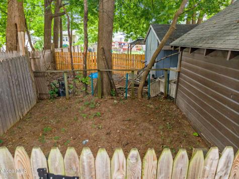 833 Harrison Avenue Schenectady NY 12306