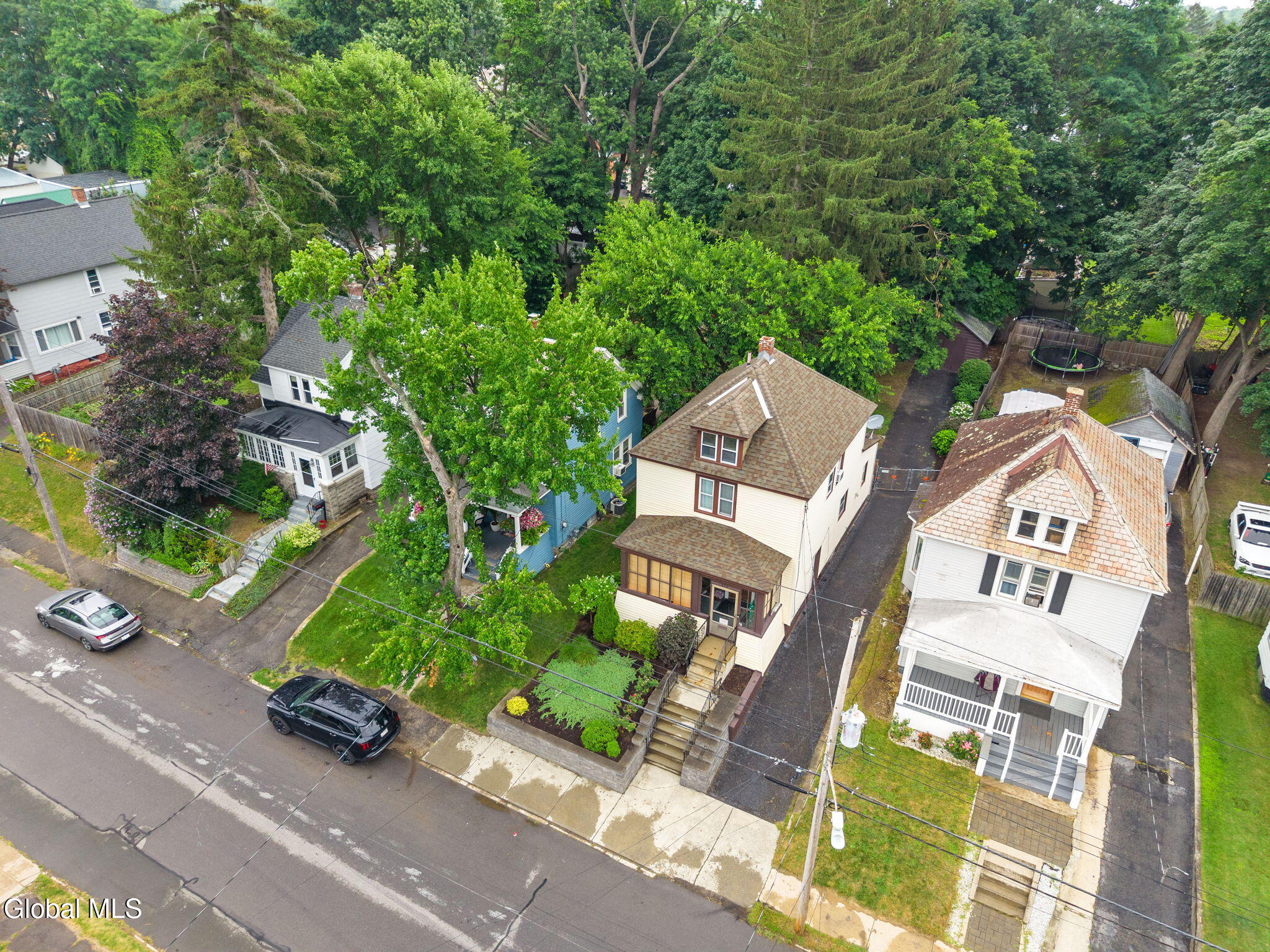 833 Harrison Avenue Schenectady NY 12306