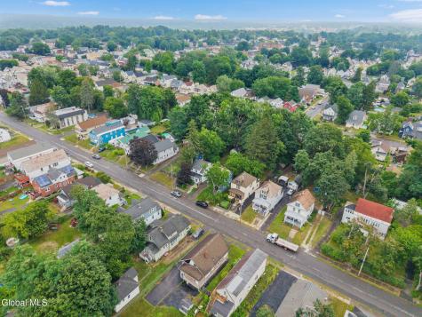833 Harrison Avenue Schenectady NY 12306
