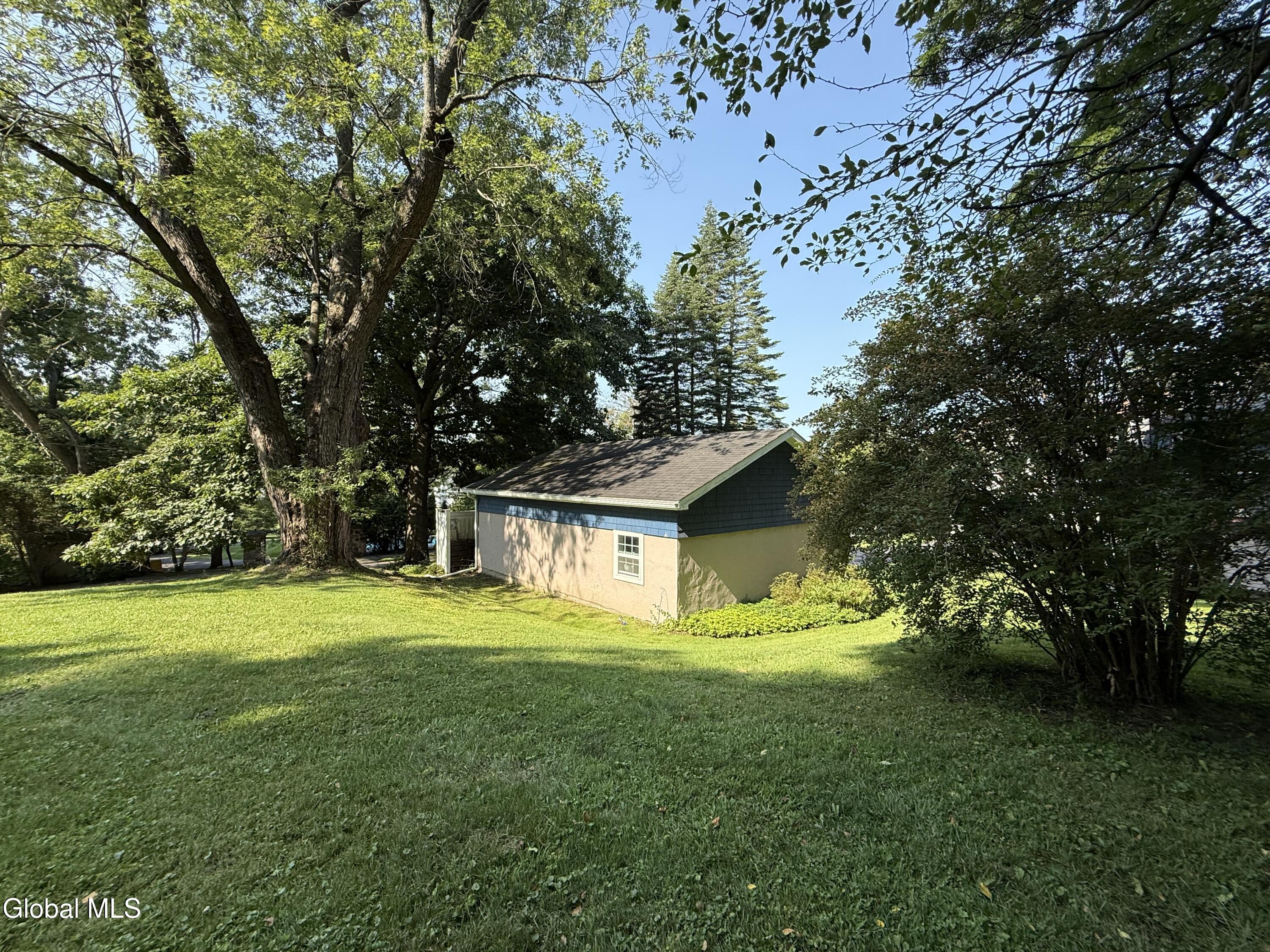 143 Stewart Street Amsterdam NY 12010
