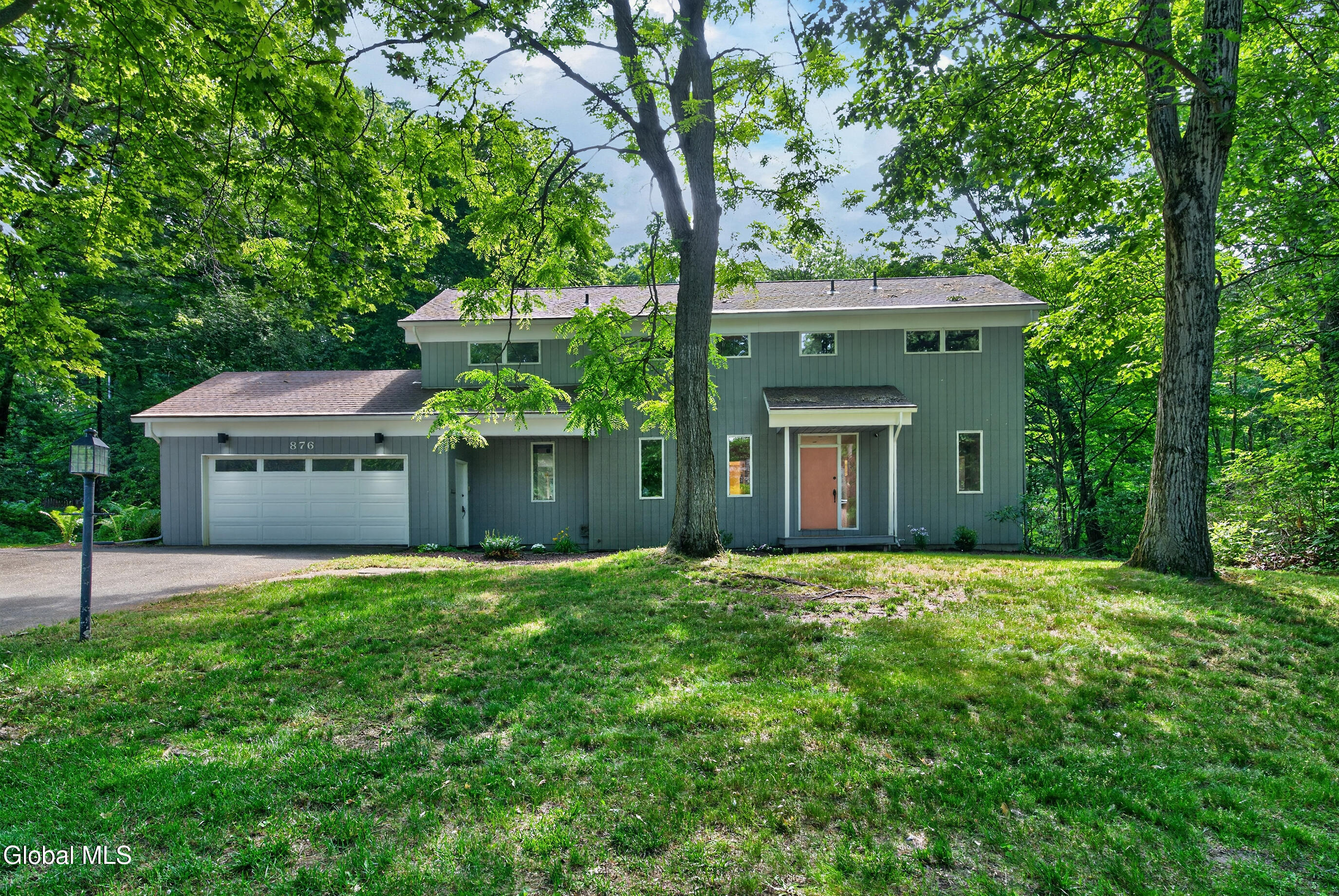 876 Heather Lane Niskayuna NY 12309