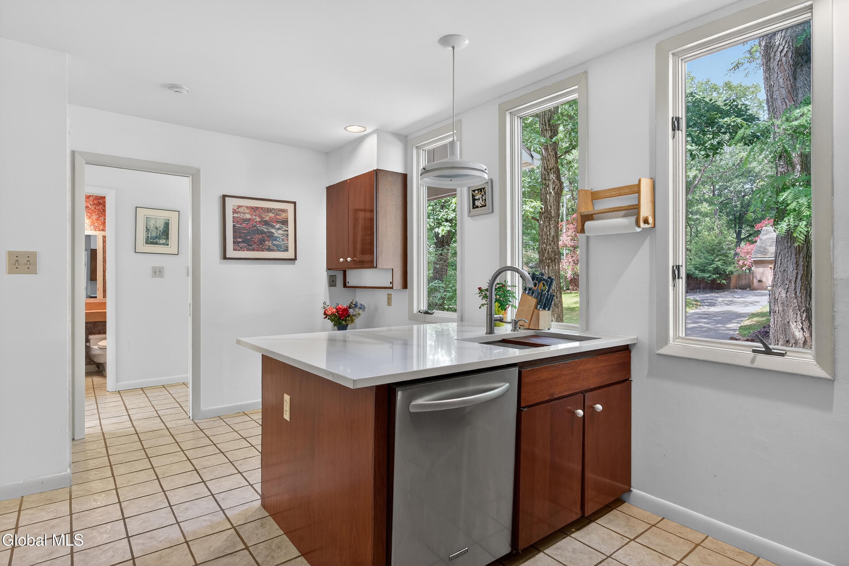 876 Heather Lane Niskayuna NY 12309
