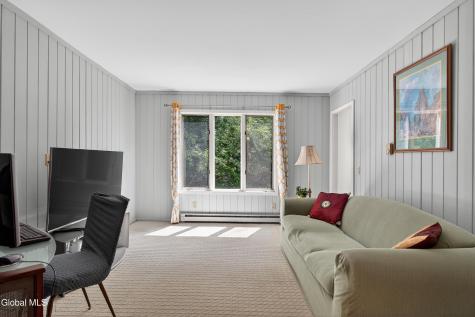 876 Heather Lane Niskayuna NY 12309