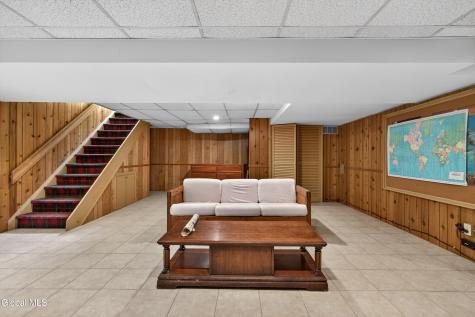876 Heather Lane Niskayuna NY 12309