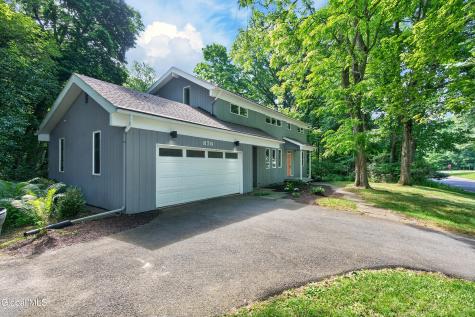876 Heather Lane Niskayuna NY 12309