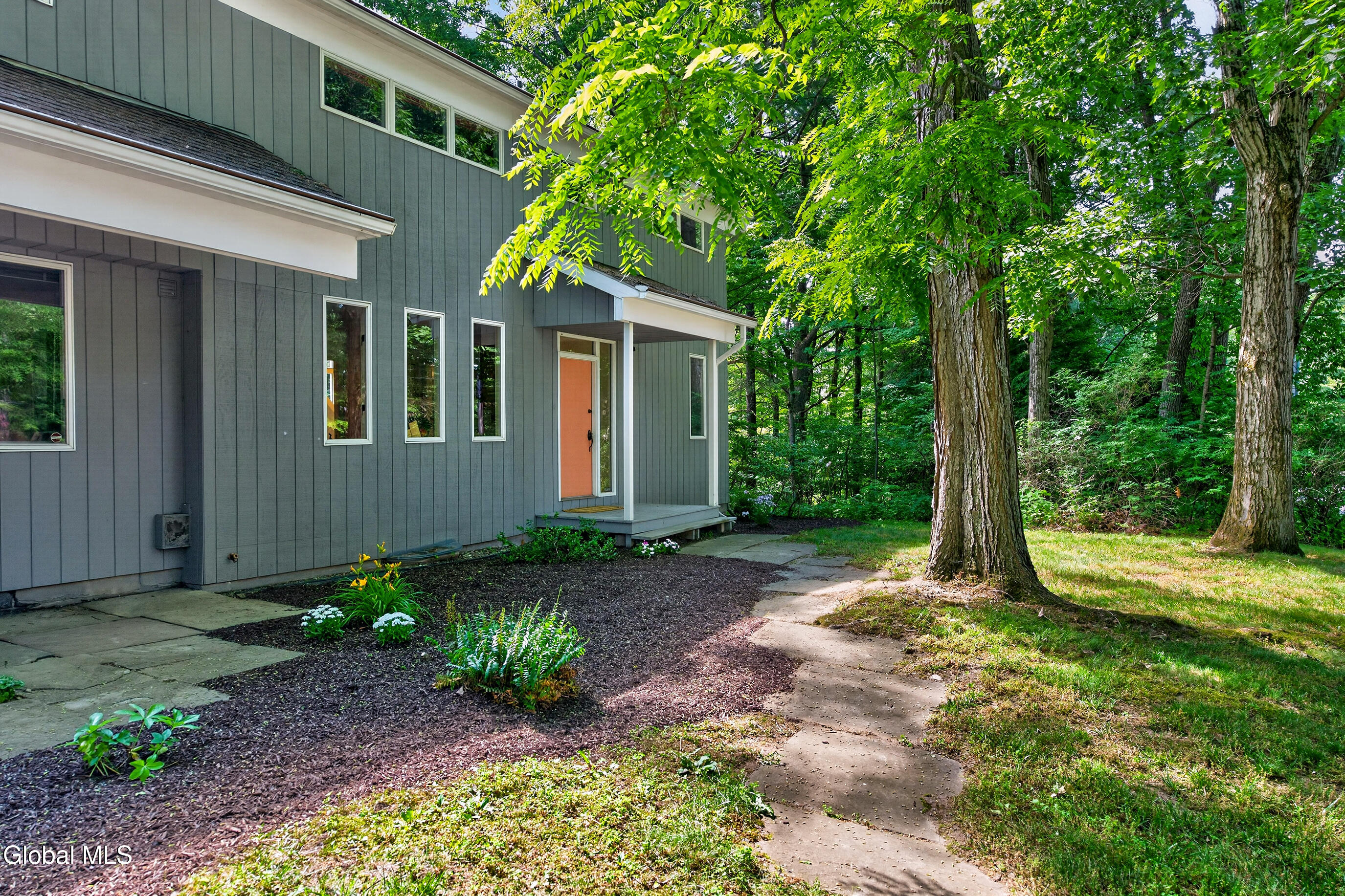876 Heather Lane Niskayuna NY 12309