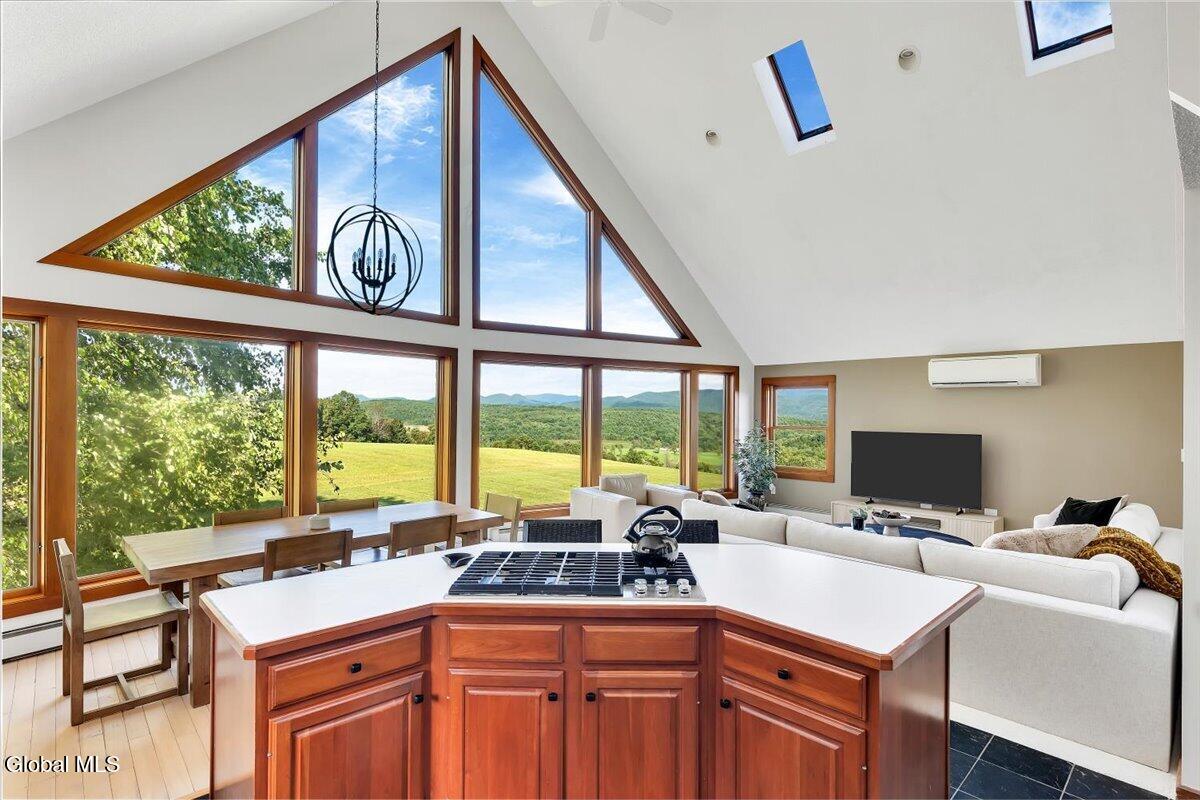 111 Everetts Heights Way Hebron NY 12832