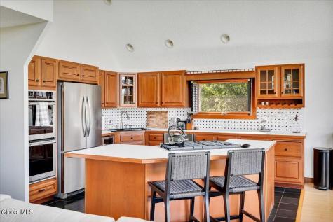 111 Everetts Heights Way Hebron NY 12832