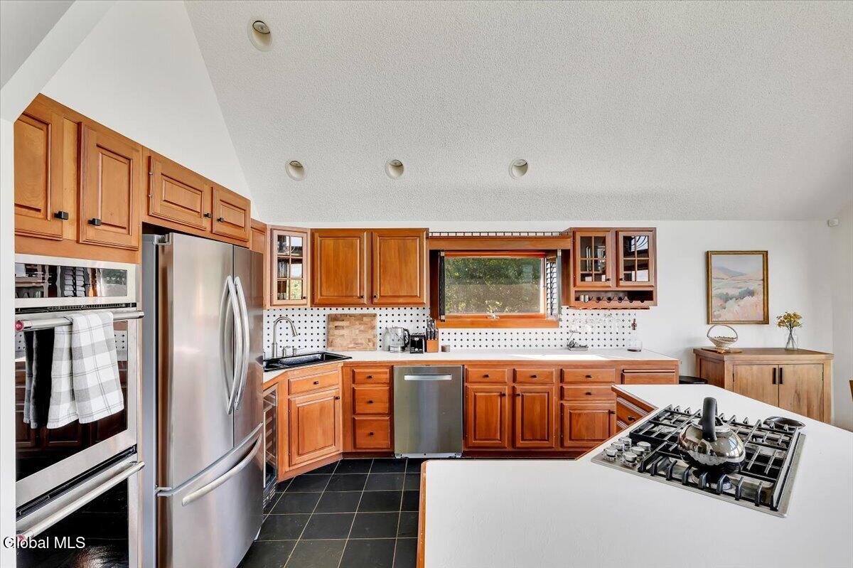 111 Everetts Heights Way Hebron NY 12832