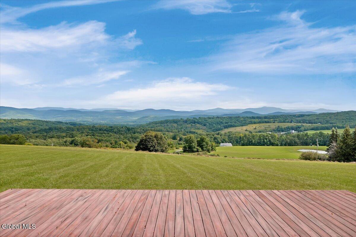 111 Everetts Heights Way Hebron NY 12832