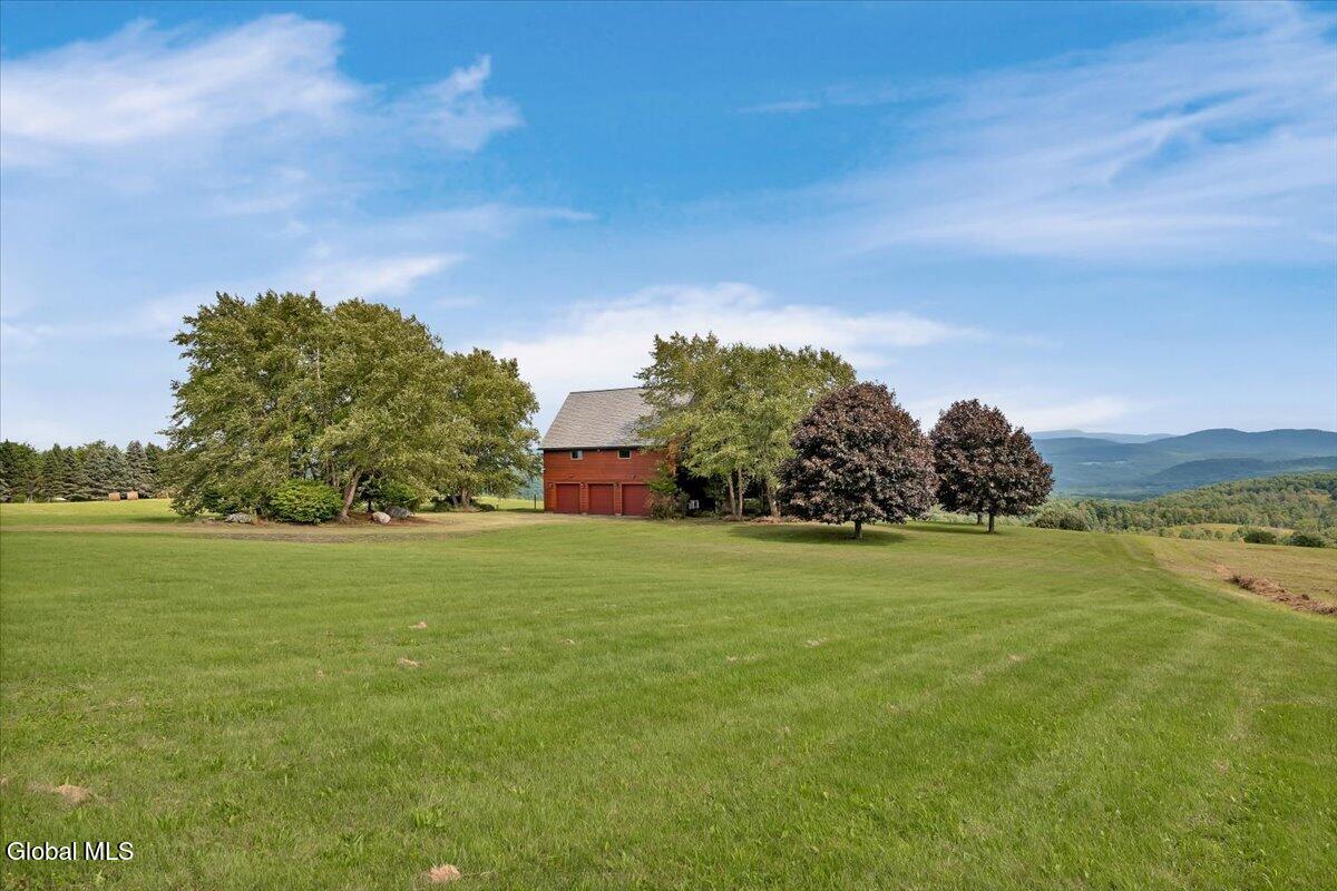 111 Everetts Heights Way Hebron NY 12832