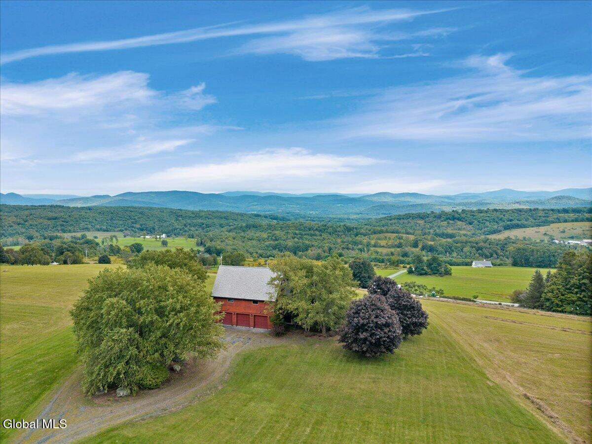 111 Everetts Heights Way Hebron NY 12832