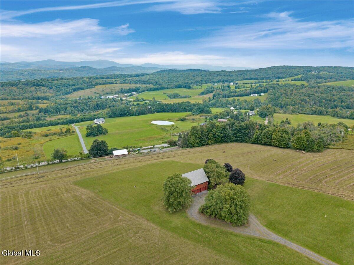 111 Everetts Heights Way Hebron NY 12832