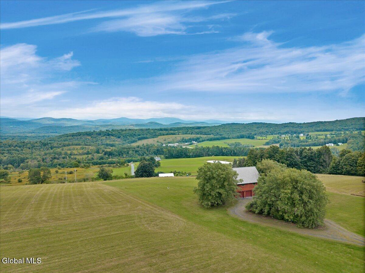 111 Everetts Heights Way Hebron NY 12832