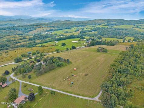 111 Everetts Heights Way Hebron NY 12832