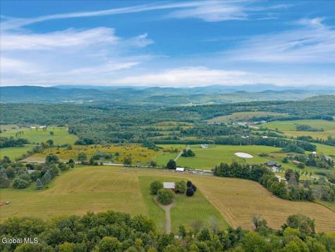 111 Everetts Heights Way Hebron NY 12832