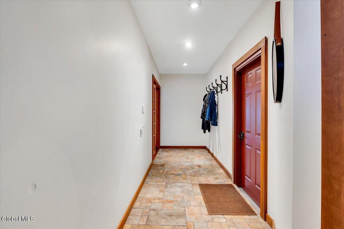 111 Everetts Heights Way Hebron NY 12832