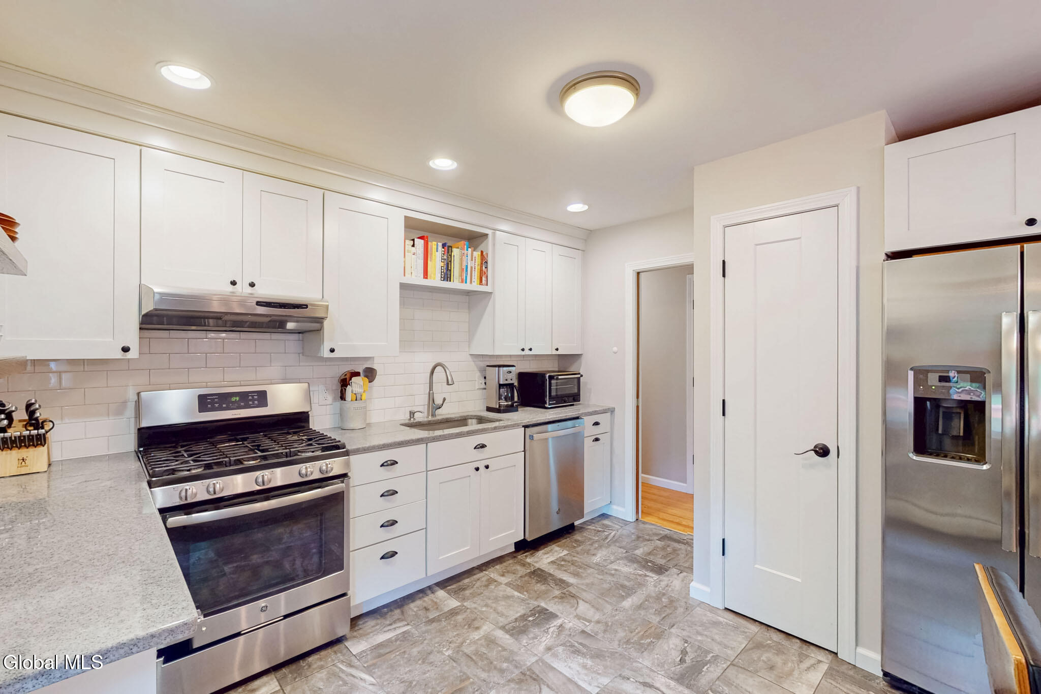 59 Brookview Avenue Delmar NY 12054