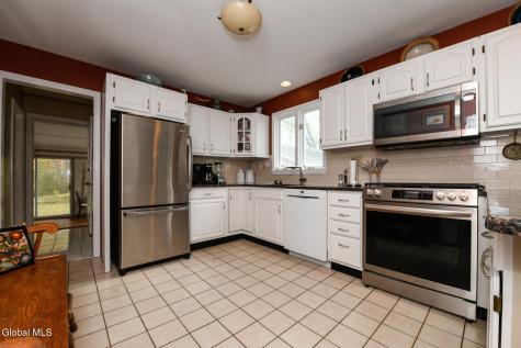 106 Euclid Avenue Altamont NY 12009