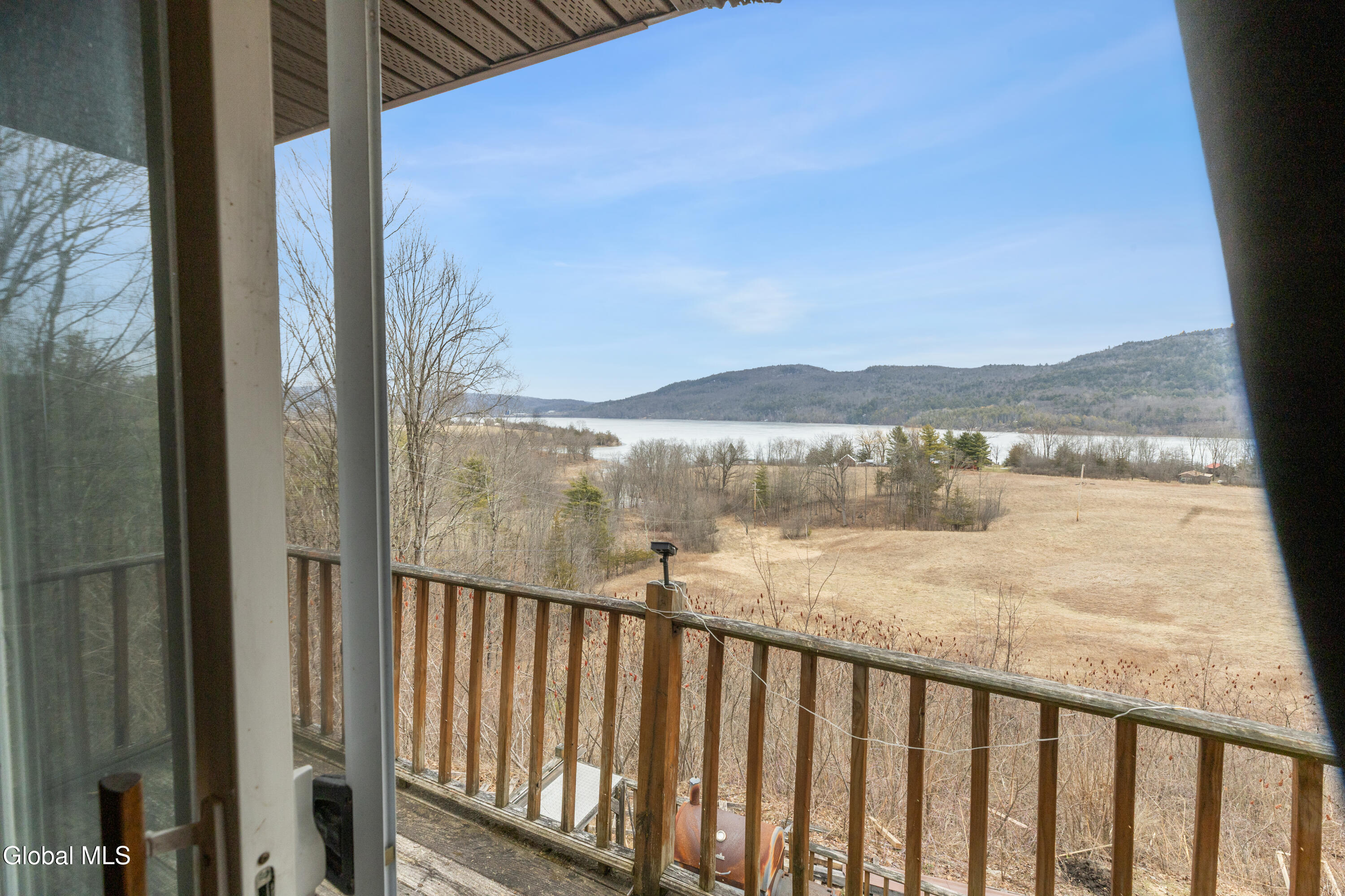 3 Maple Acres Way Dresden NY 12819