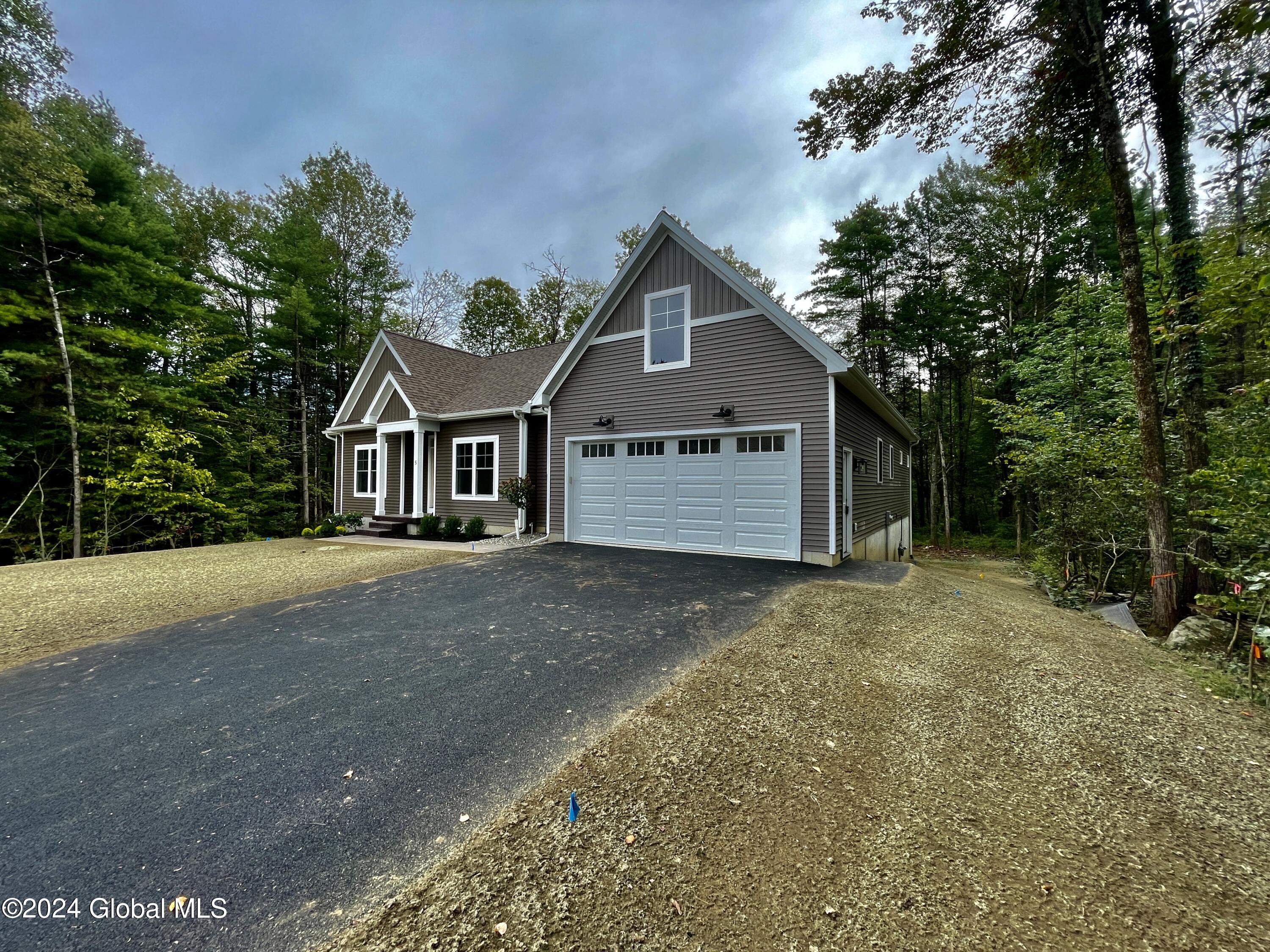 L8 Burnham Road Wilton NY 12831