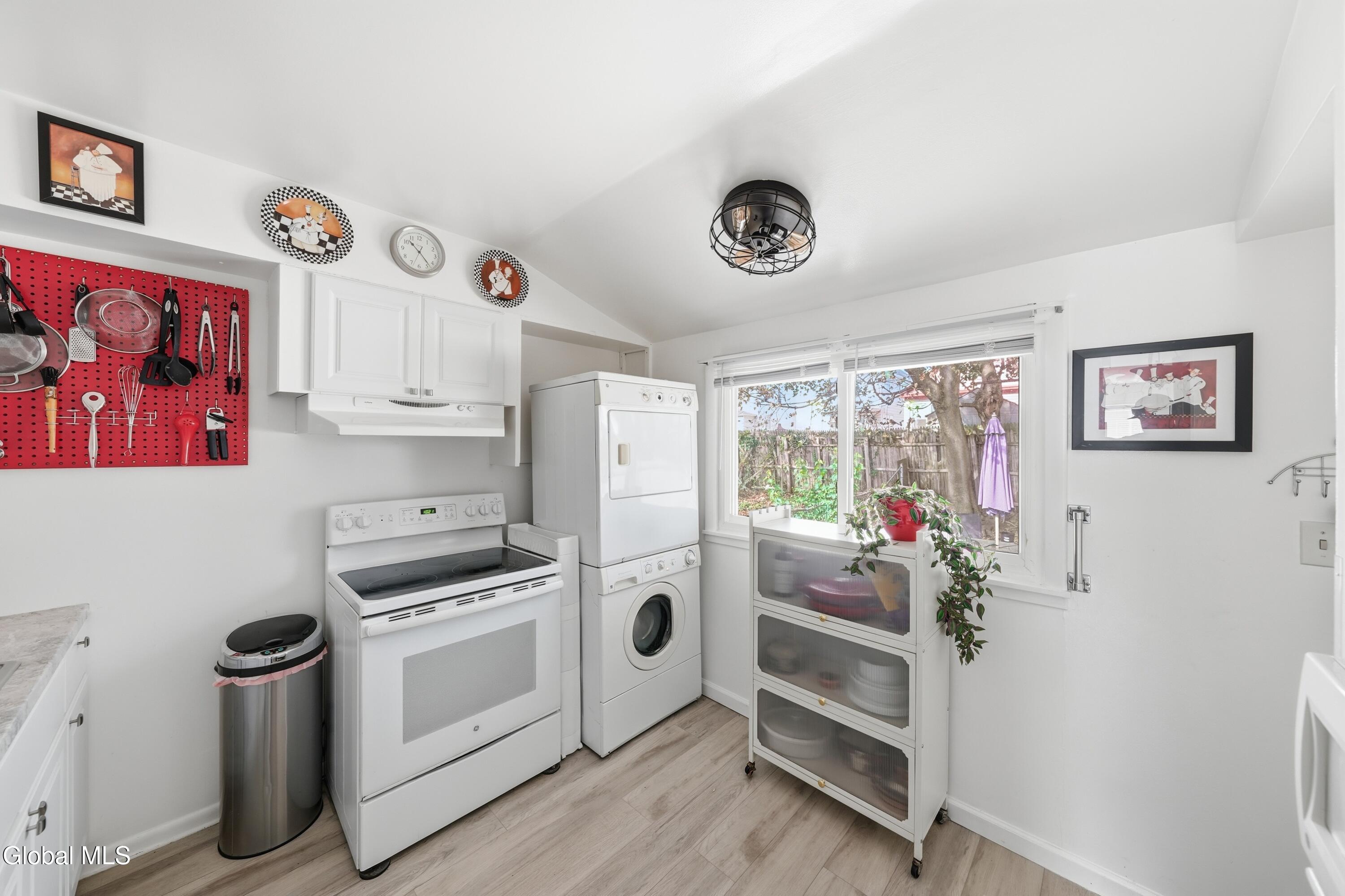 24 Clare Avenue Albany NY 12202