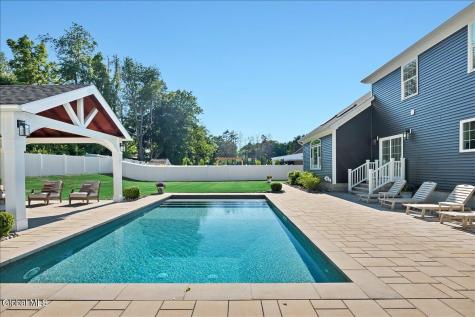 7 Pond View Drive Clifton Park NY 12065