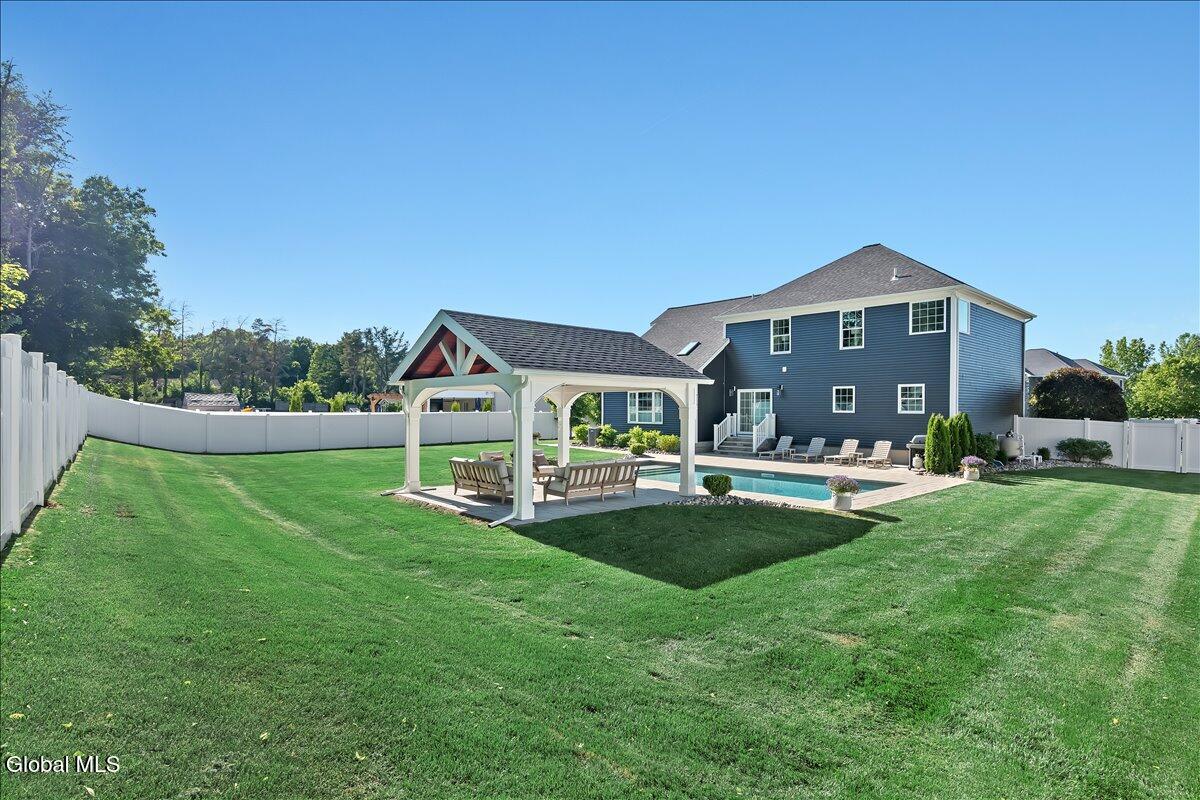 7 Pond View Drive Clifton Park NY 12065