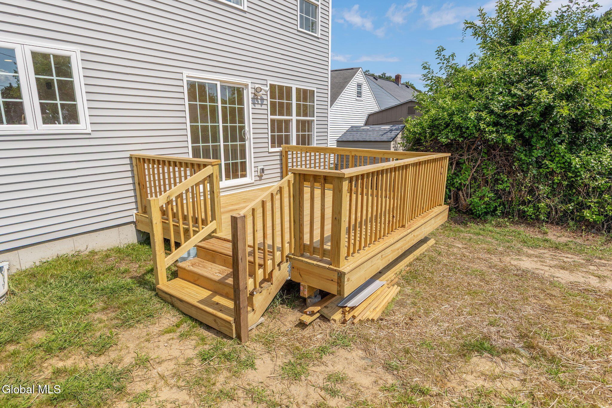 2104 Pinelawn Avenue Schenectady NY 12306