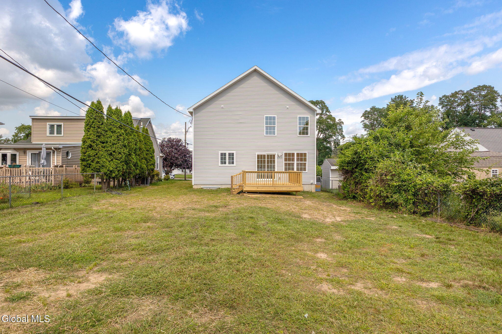 2104 Pinelawn Avenue Schenectady NY 12306