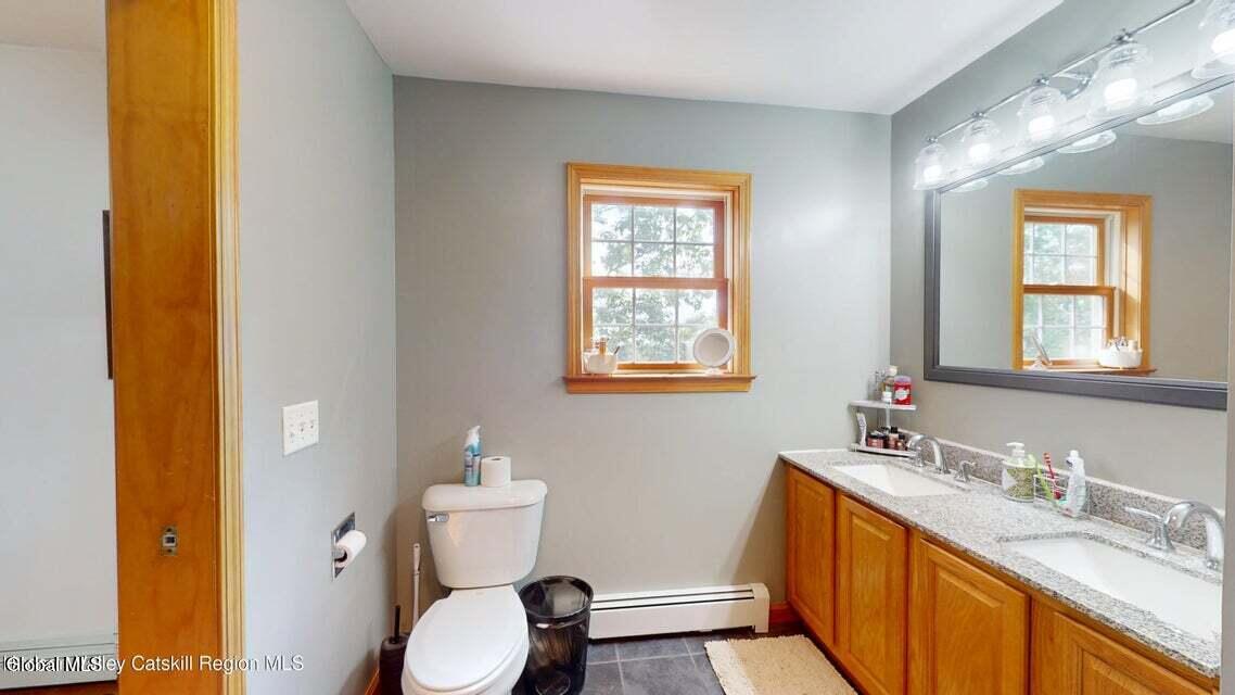 300 Hinrichsen Heights Road Coxsackie NY 12051