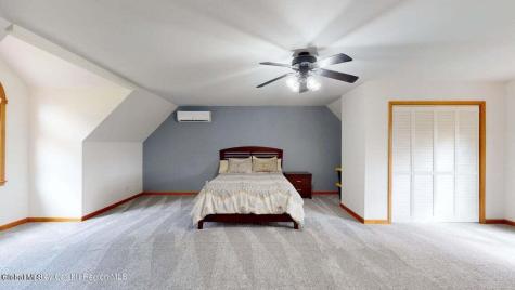 300 Hinrichsen Heights Road Coxsackie NY 12051