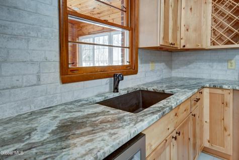 179 Steadwell Road Amsterdam NY 12010