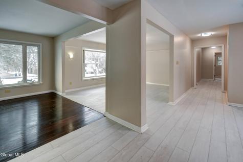 179 Steadwell Road Amsterdam NY 12010