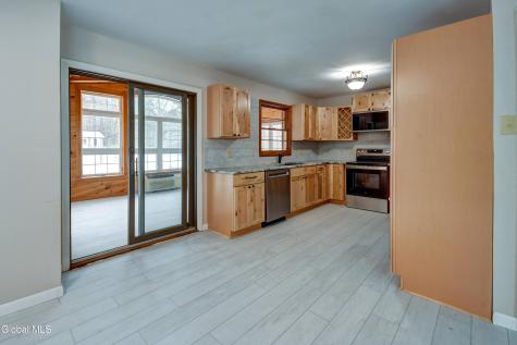 179 Steadwell Road Amsterdam NY 12010