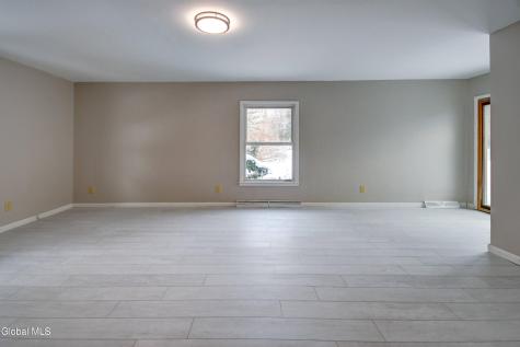 179 Steadwell Road Amsterdam NY 12010