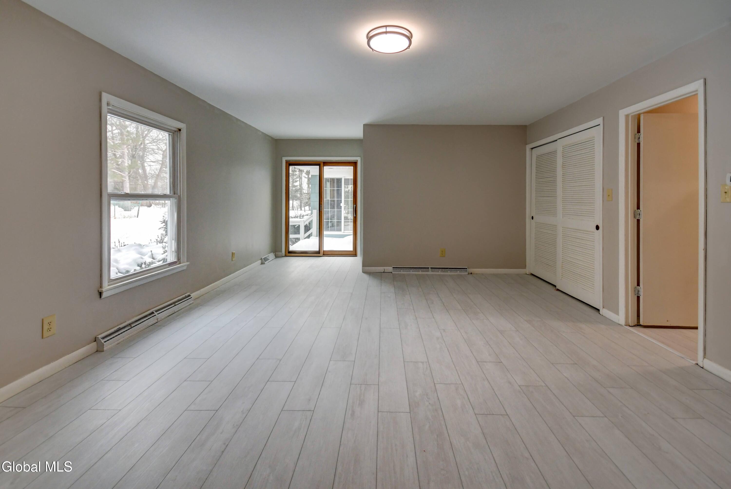 179 Steadwell Road Amsterdam NY 12010