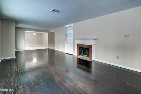 179 Steadwell Road Amsterdam NY 12010