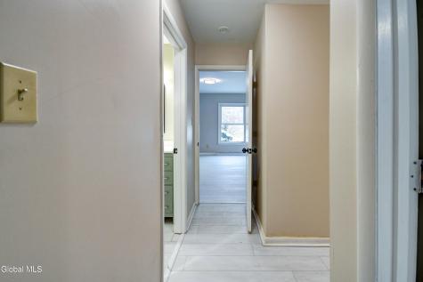 179 Steadwell Road Amsterdam NY 12010