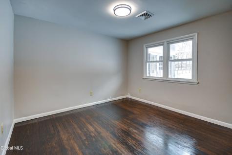 179 Steadwell Road Amsterdam NY 12010