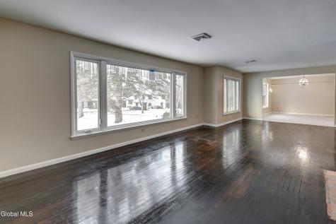 179 Steadwell Road Amsterdam NY 12010