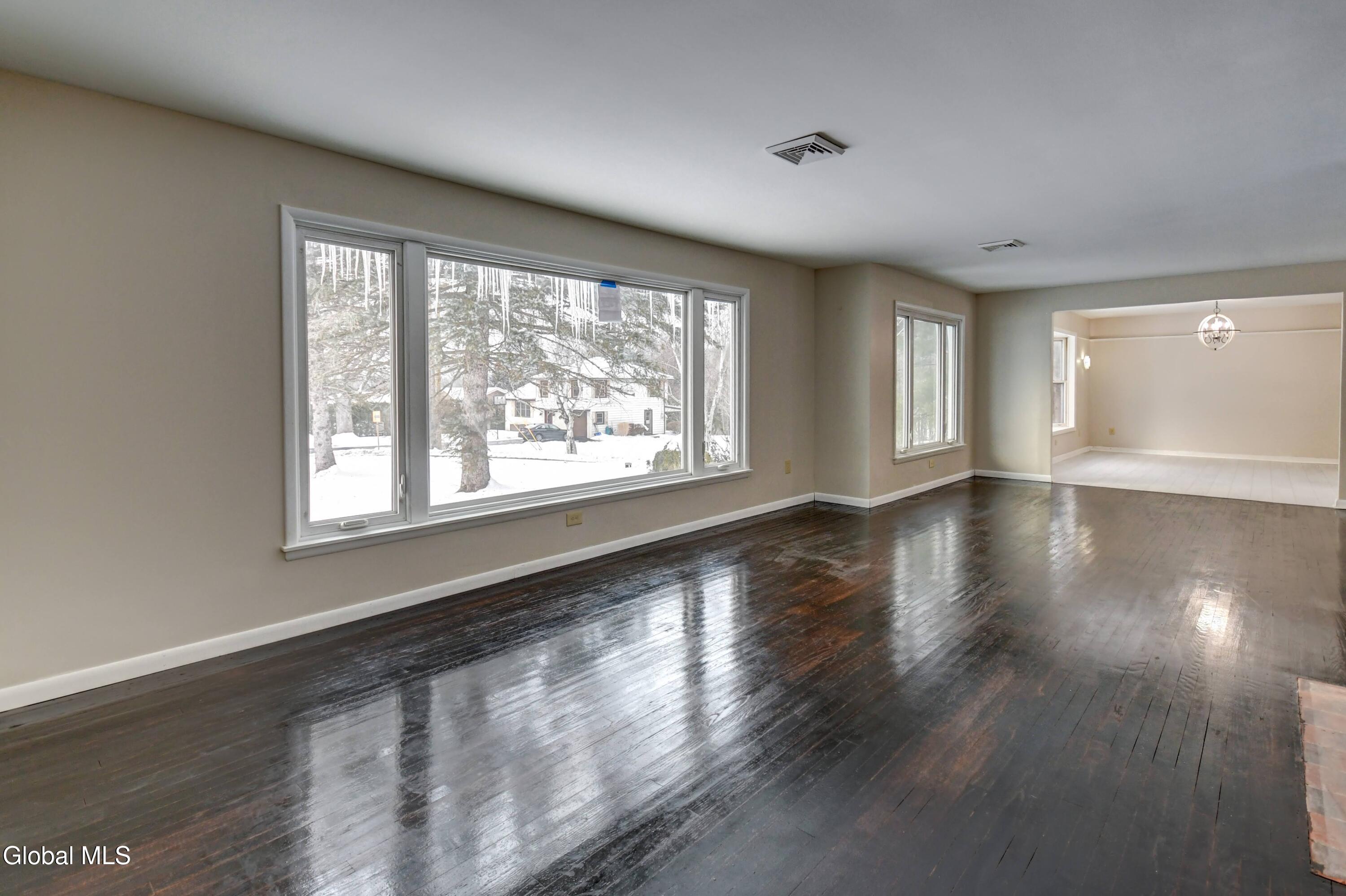 179 Steadwell Road Amsterdam NY 12010