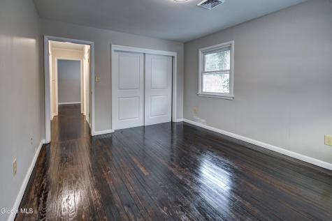 179 Steadwell Road Amsterdam NY 12010