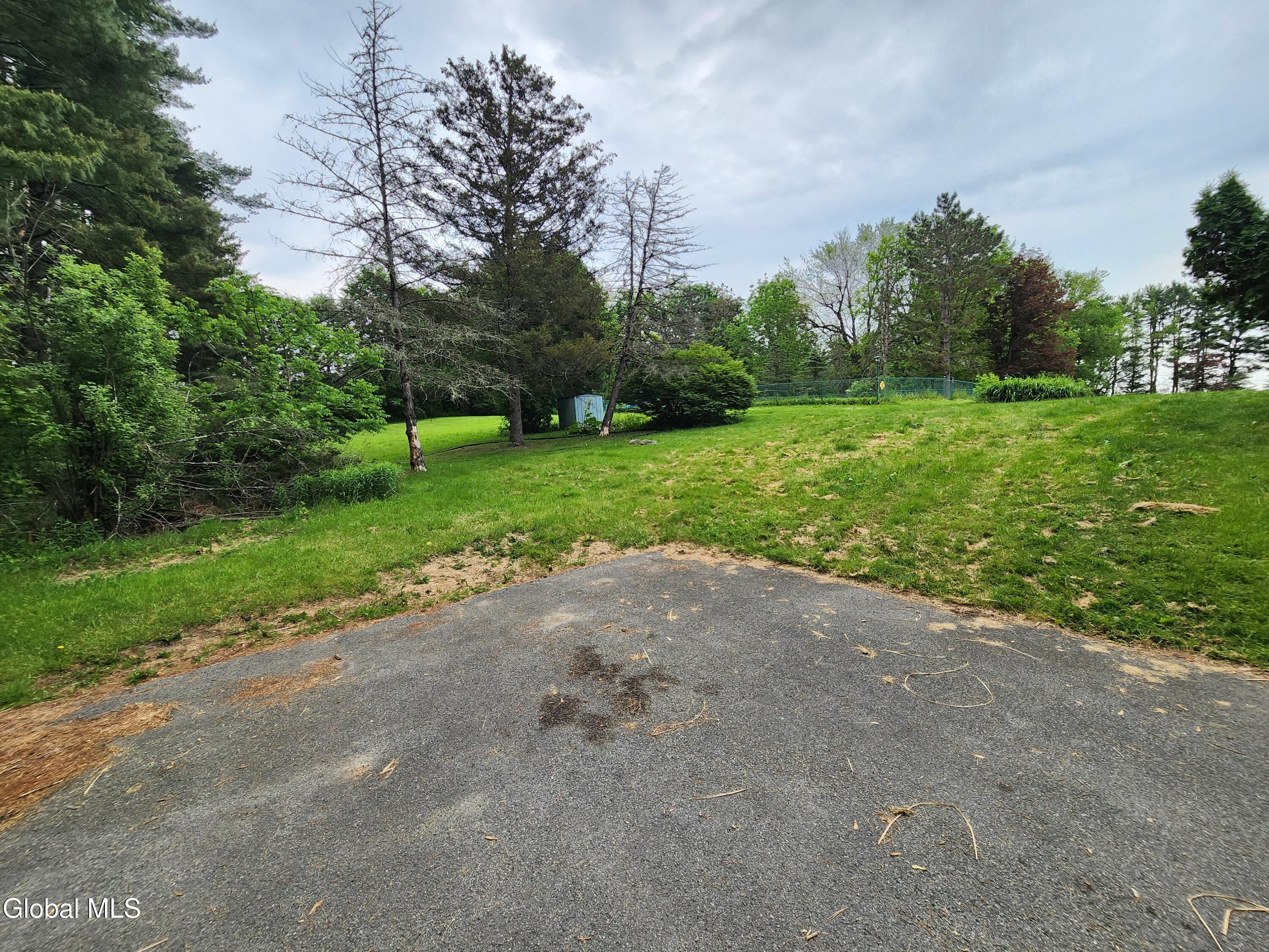 179 Steadwell Road Amsterdam NY 12010