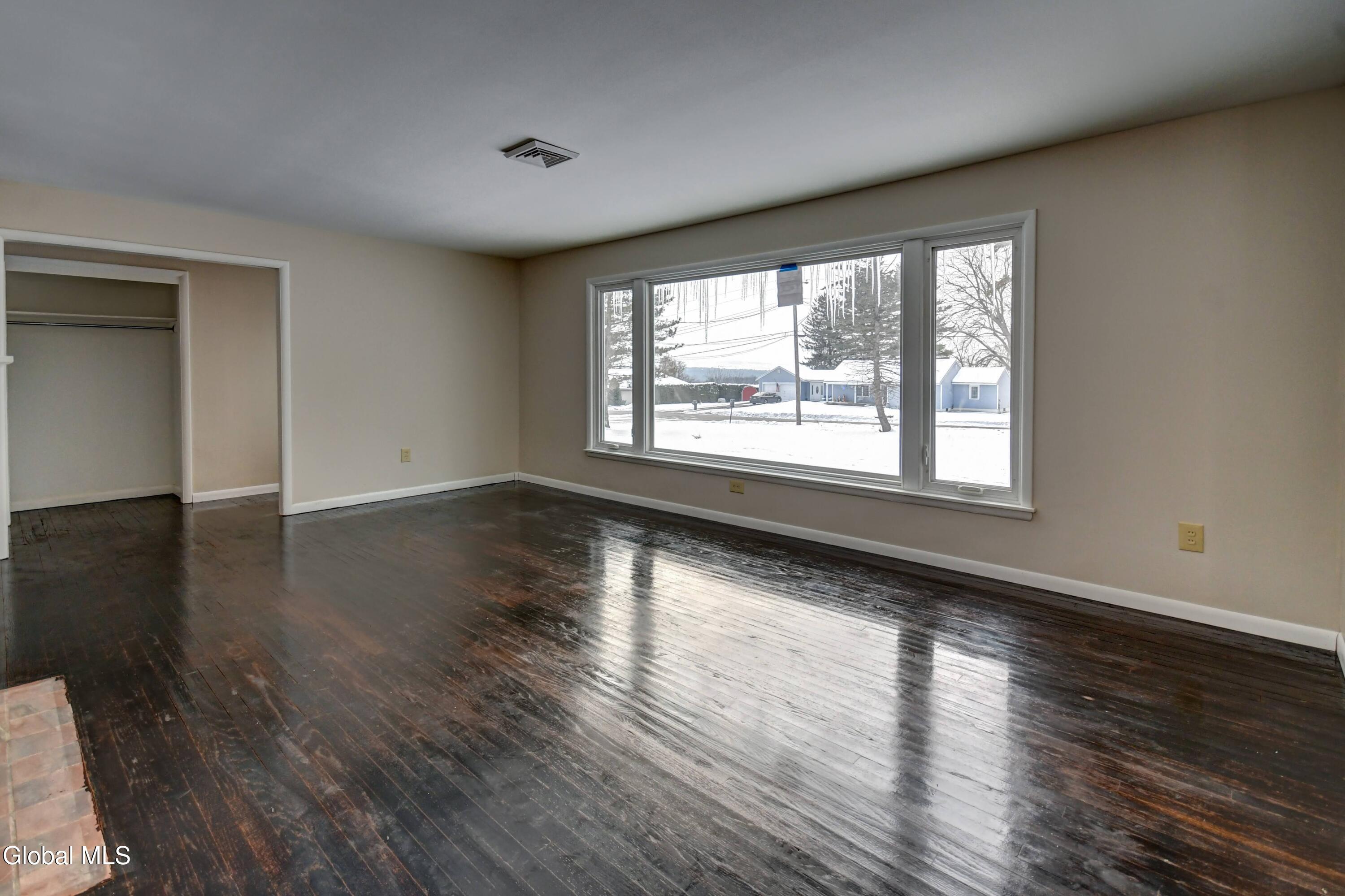 179 Steadwell Road Amsterdam NY 12010