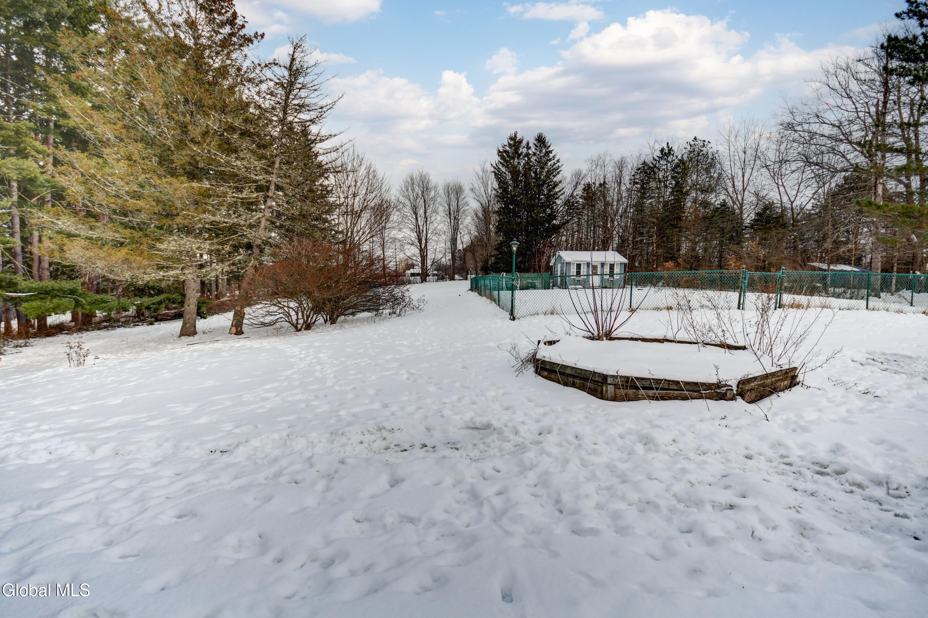 179 Steadwell Road Amsterdam NY 12010