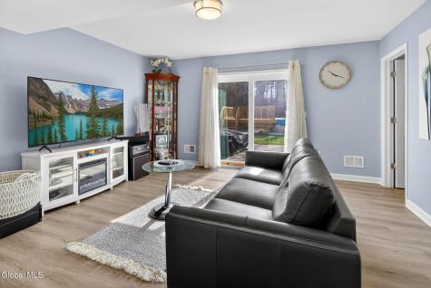 267 Consaul Road Albany NY 12205