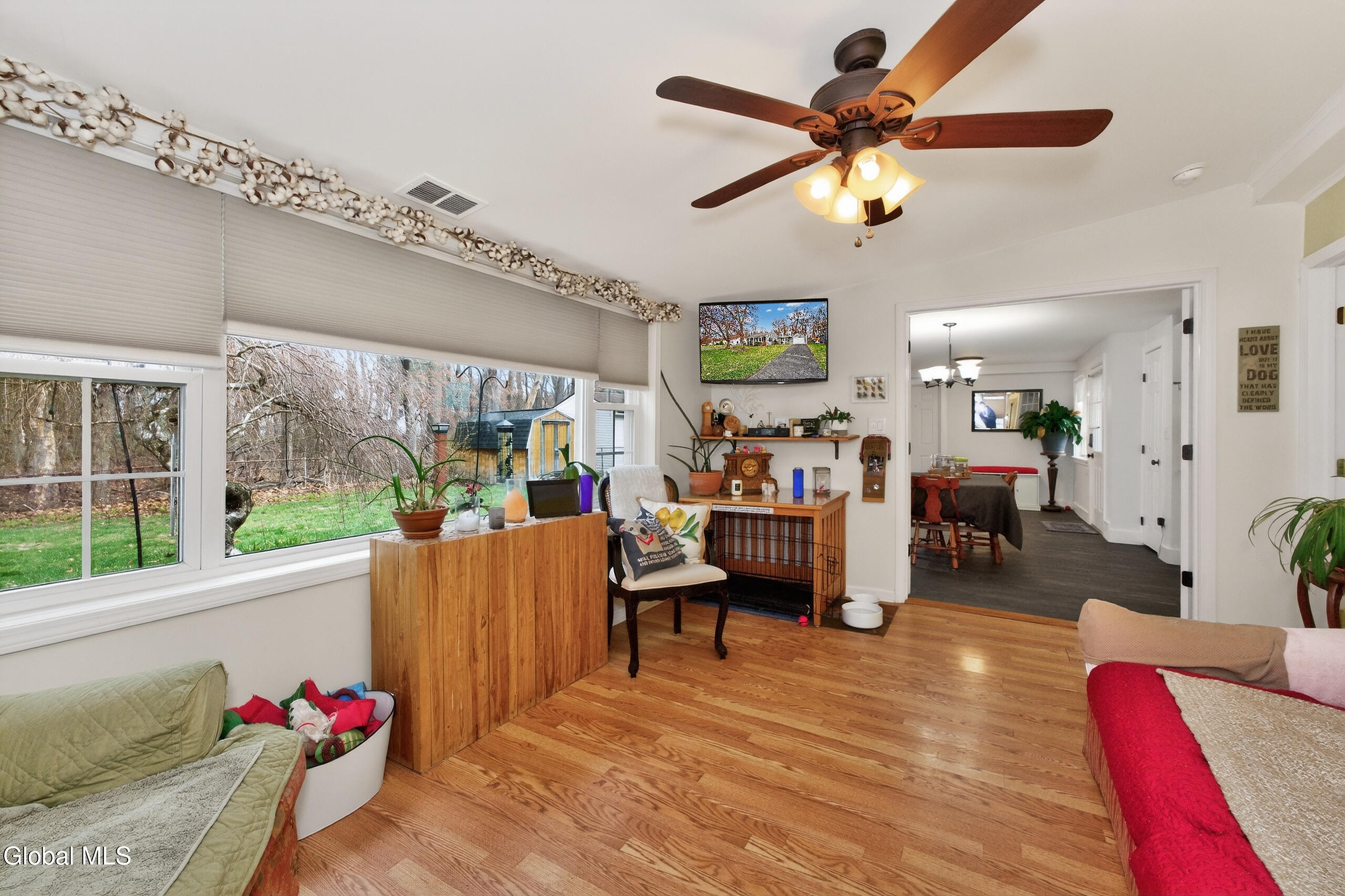 41 Vics Court Albany NY 12205
