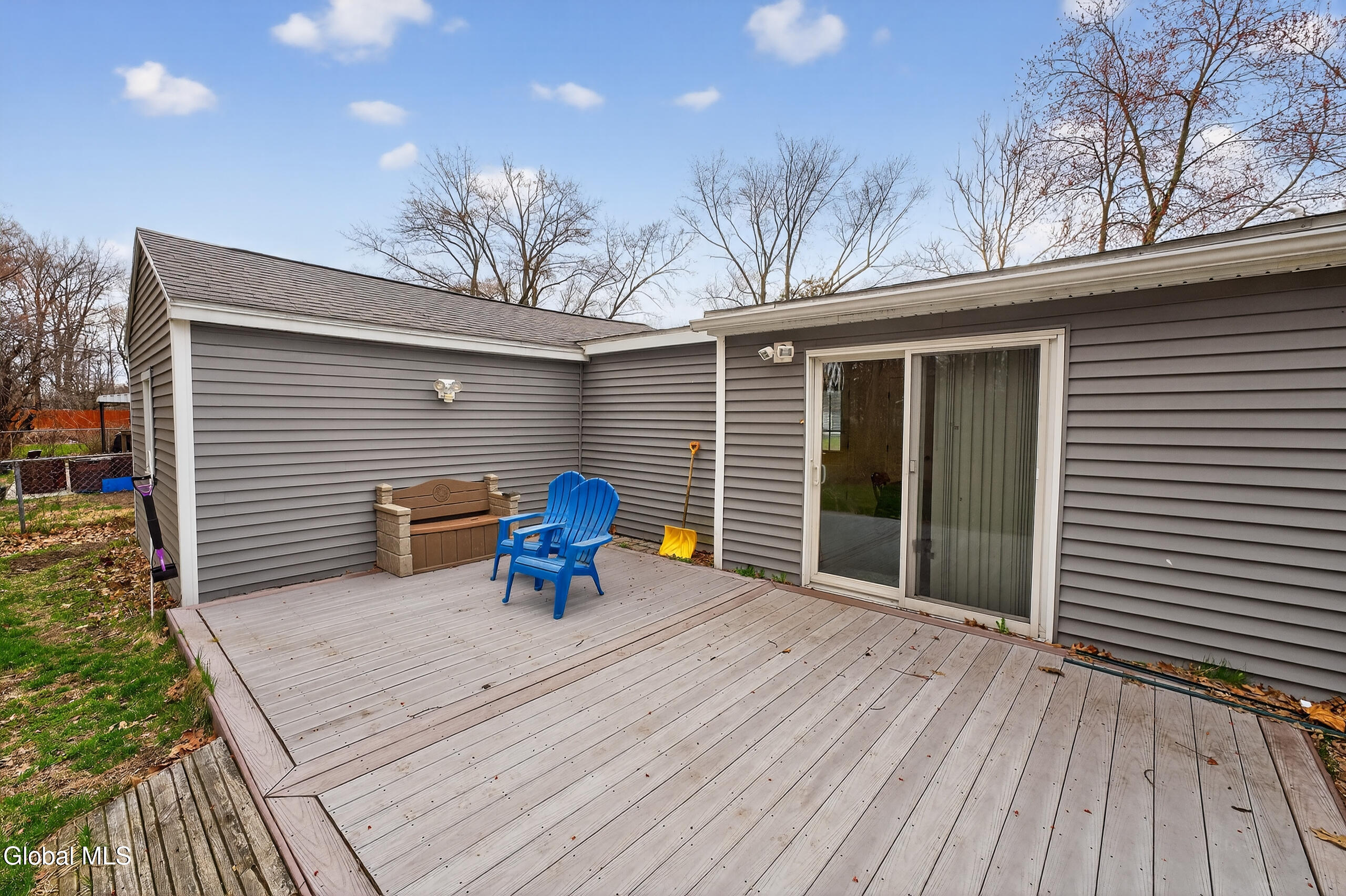 41 Vics Court Albany NY 12205